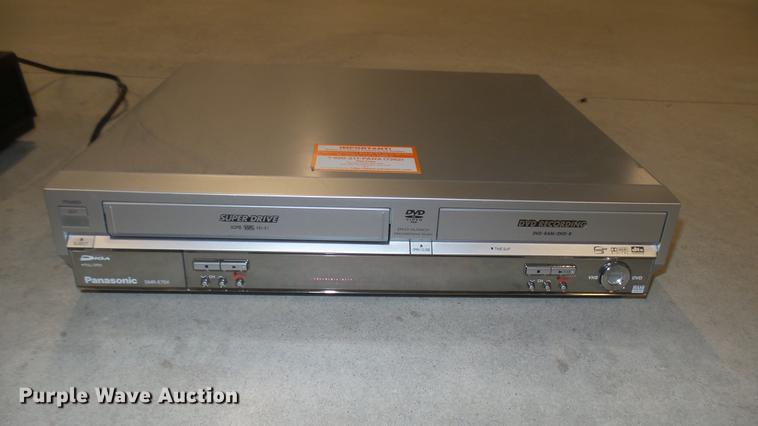 image for item ED9021 (2) DVD/VCR players