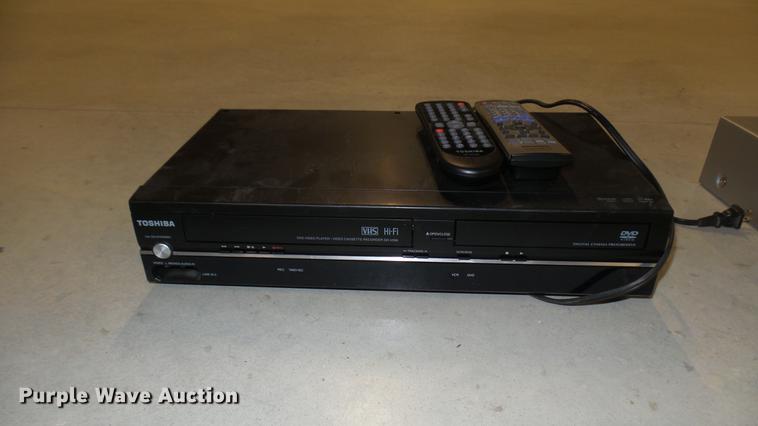 image for item ED9021 (2) DVD/VCR players