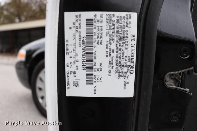 image for item ED9686 2011 Ford Crown Victoria Police Interceptor