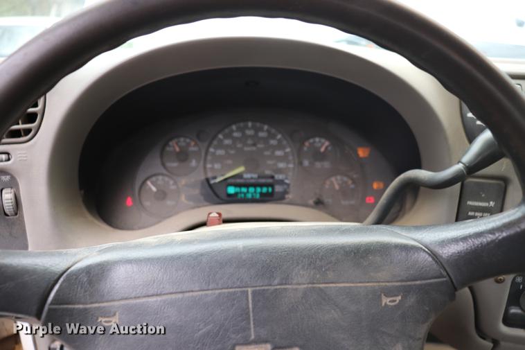 image for item ED9688 1998 Chevrolet S10 pickup truck