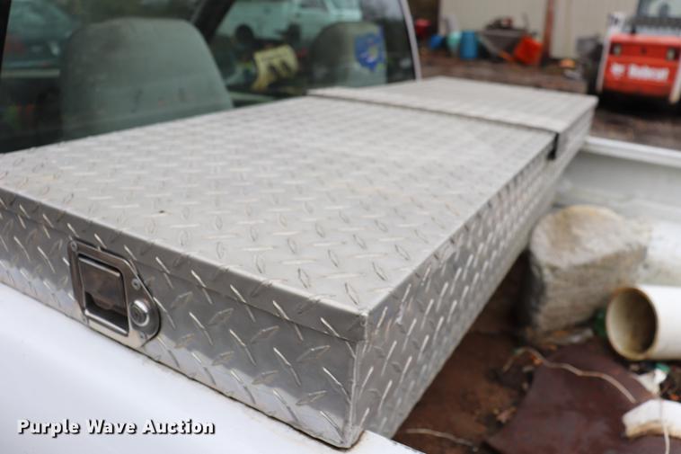 image for item ED9688 1998 Chevrolet S10 pickup truck