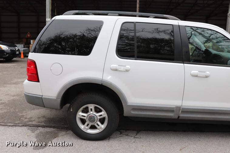 image for item ED9691 2002 Ford Explorer SUV