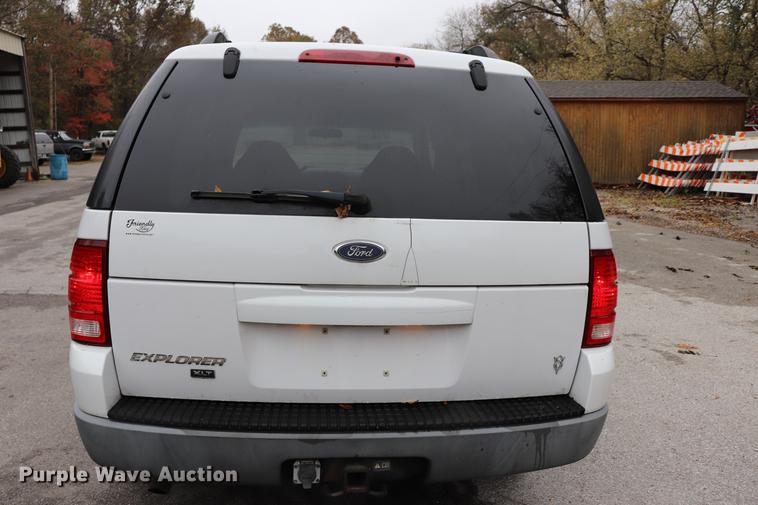 image for item ED9691 2002 Ford Explorer SUV