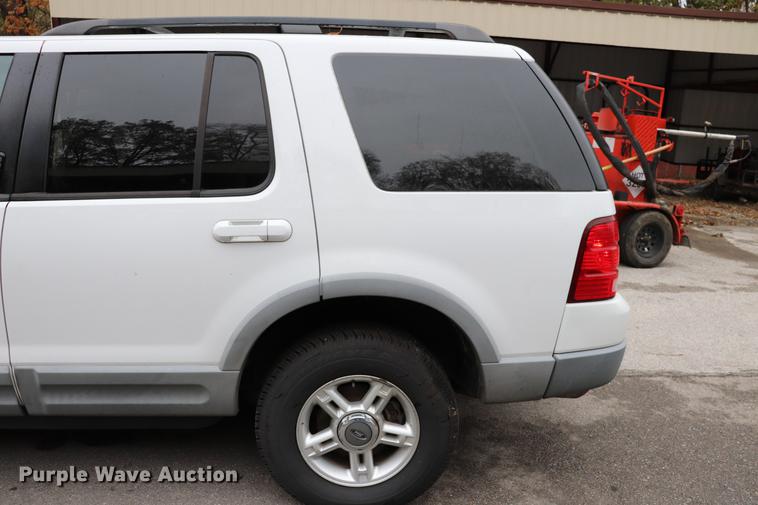 image for item ED9691 2002 Ford Explorer SUV