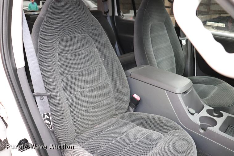 image for item ED9691 2002 Ford Explorer SUV