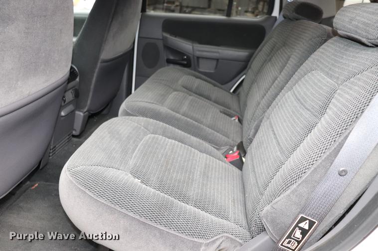 image for item ED9691 2002 Ford Explorer SUV