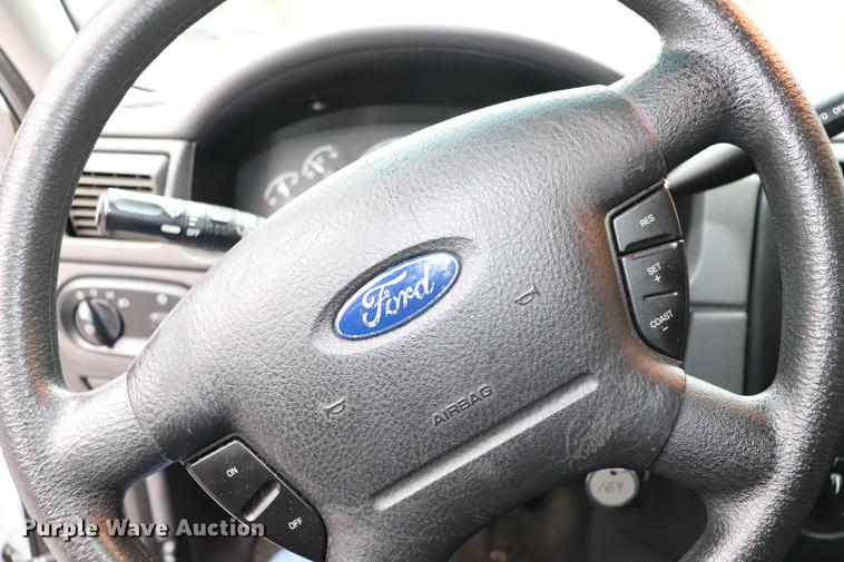 image for item ED9691 2002 Ford Explorer SUV