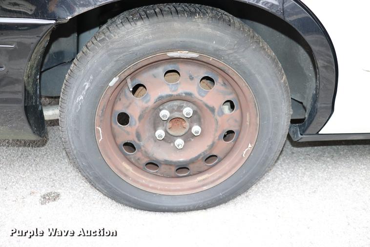 image for item ED9692 2010 Ford Crown Victoria Police Interceptor