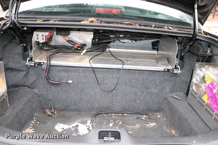 image for item ED9692 2010 Ford Crown Victoria Police Interceptor