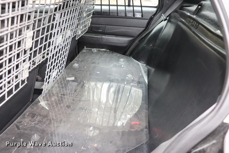 image for item ED9692 2010 Ford Crown Victoria Police Interceptor