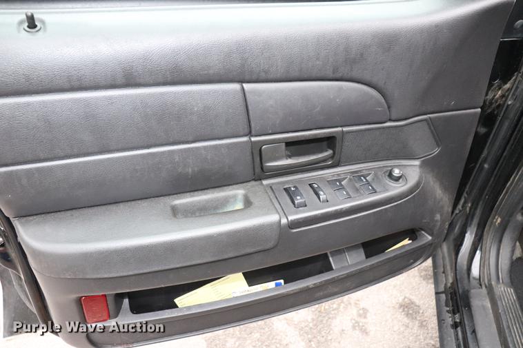 image for item ED9692 2010 Ford Crown Victoria Police Interceptor