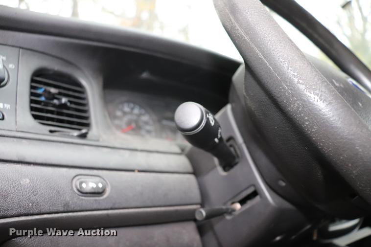 image for item ED9694 2010 Ford Crown Victoria Police Interceptor