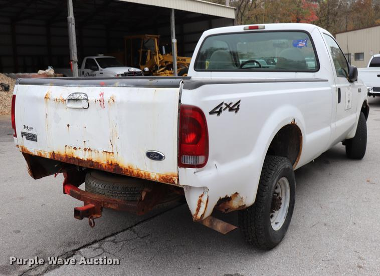 image for item ED9696 2001 Ford F250 Super Duty pickup truck