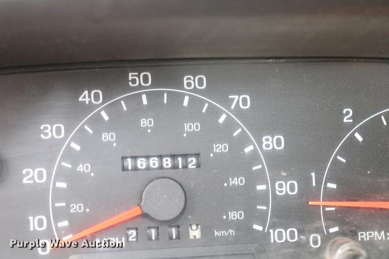 image for item ED9696 2001 Ford F250 Super Duty pickup truck