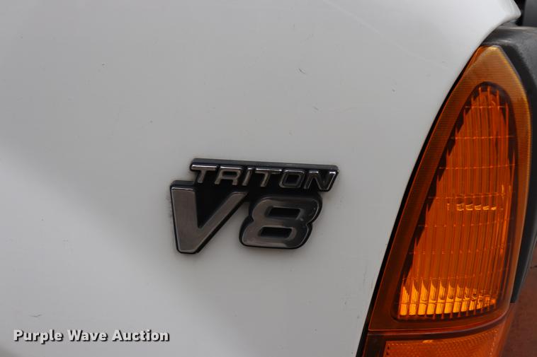 image for item ED9696 2001 Ford F250 Super Duty pickup truck