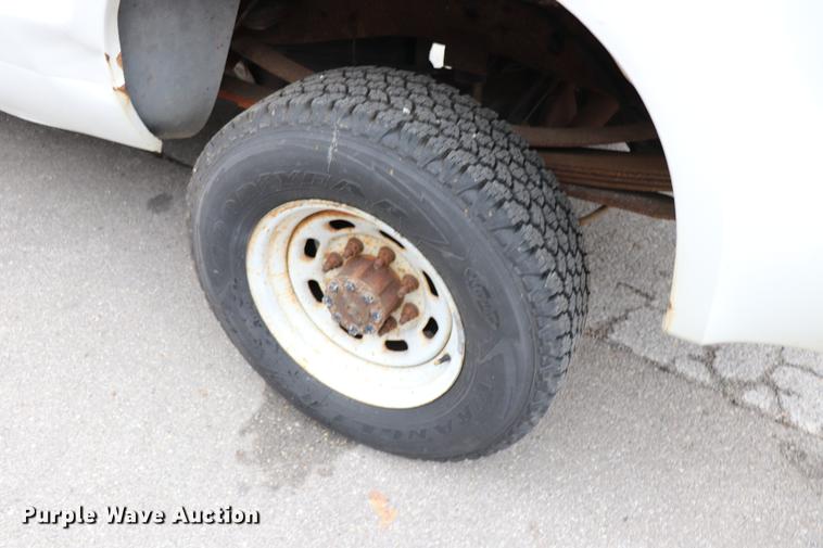 image for item ED9696 2001 Ford F250 Super Duty pickup truck