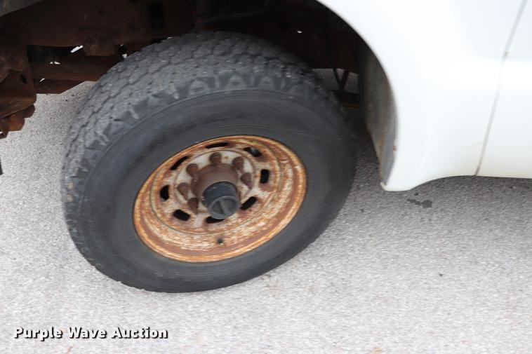 image for item ED9696 2001 Ford F250 Super Duty pickup truck