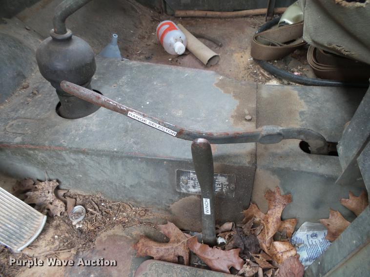 image for item ED9718 1967 Kaiser M44 sewer rodding truck