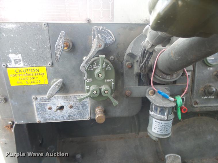 image for item ED9718 1967 Kaiser M44 sewer rodding truck