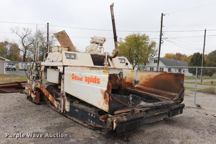 image for item ED9725 Cedarapids CR461 paver