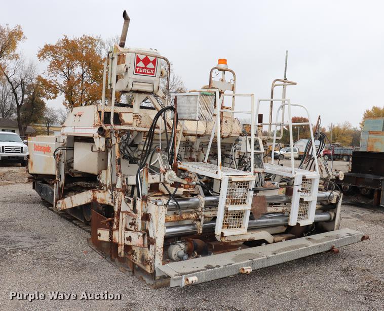 image for item ED9725 Cedarapids CR461 paver