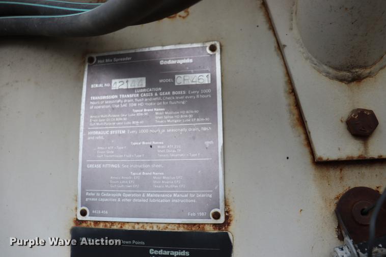 image for item ED9725 Cedarapids CR461 paver