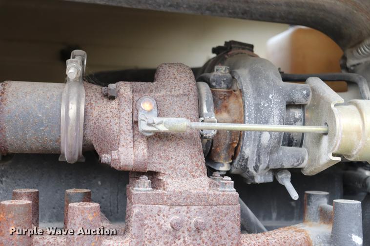 image for item ED9726 2002 Ingersoll Rand PT125R pneumatic roller