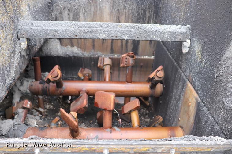 image for item ED9727 Pugmill mixing box