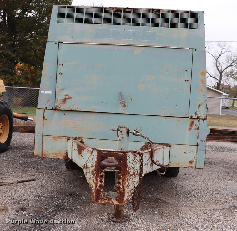 image for item ED9730 1981 Gardner Denver air compressor