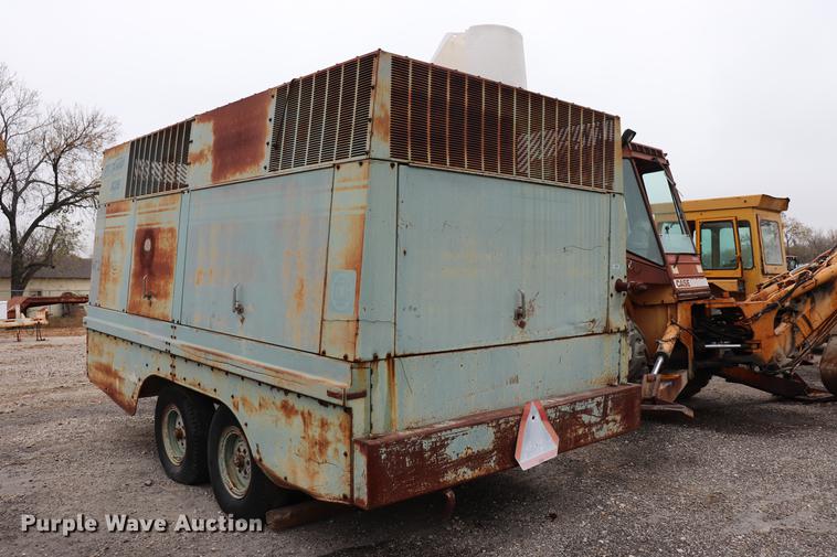 image for item ED9730 1981 Gardner Denver air compressor