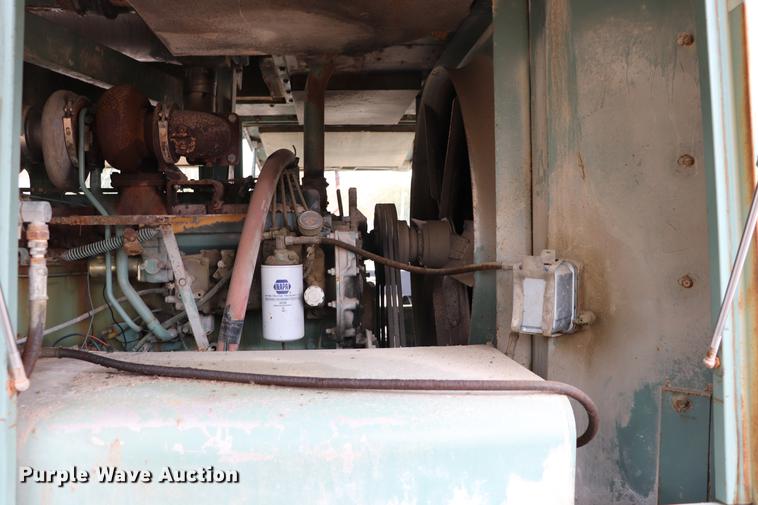 image for item ED9730 1981 Gardner Denver air compressor