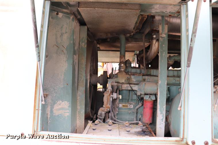 image for item ED9730 1981 Gardner Denver air compressor