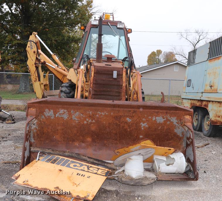 image for item ED9731 1986 Case 780C backhoe