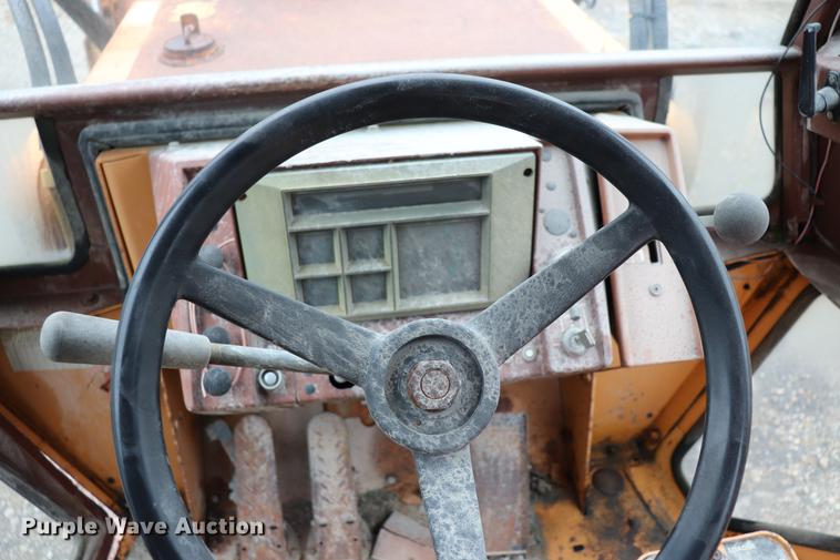 image for item ED9731 1986 Case 780C backhoe