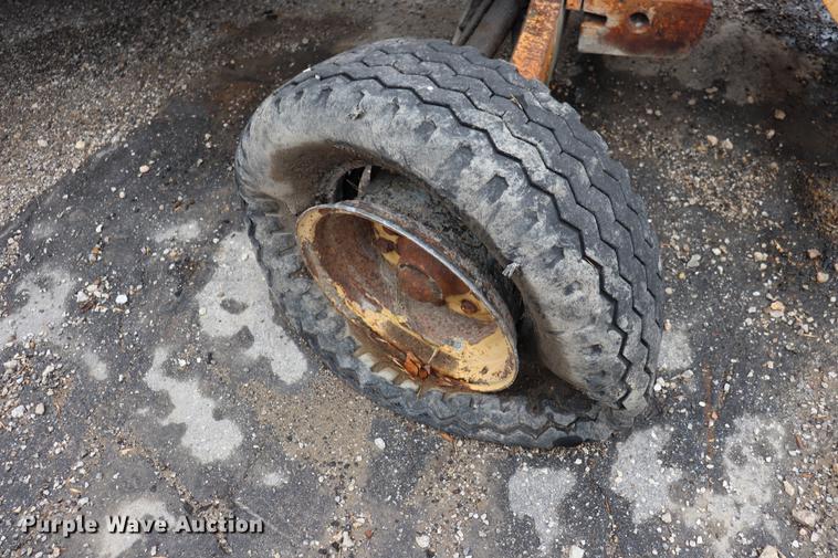 image for item ED9731 1986 Case 780C backhoe