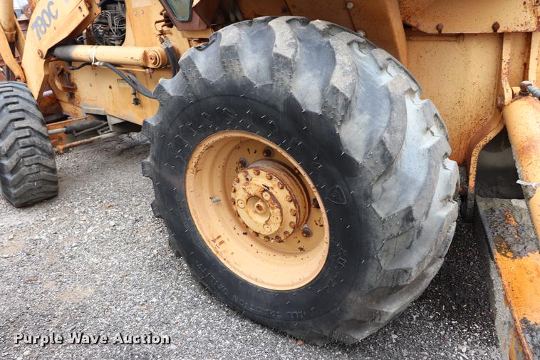image for item ED9731 1986 Case 780C backhoe