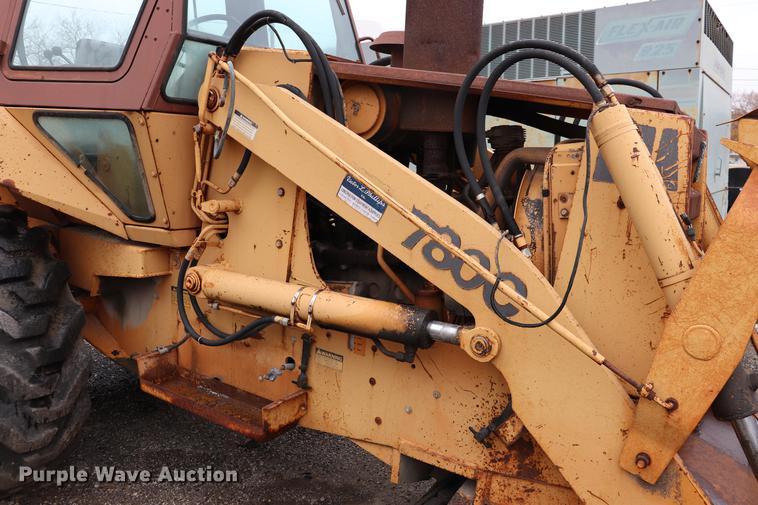 image for item ED9731 1986 Case 780C backhoe