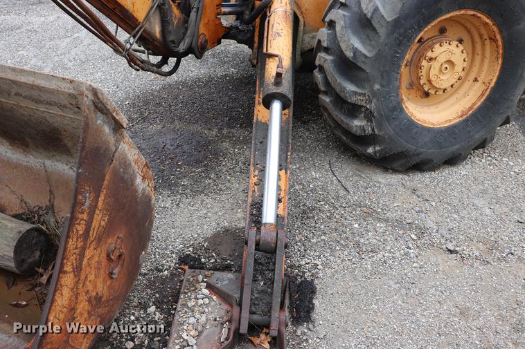 image for item ED9731 1986 Case 780C backhoe