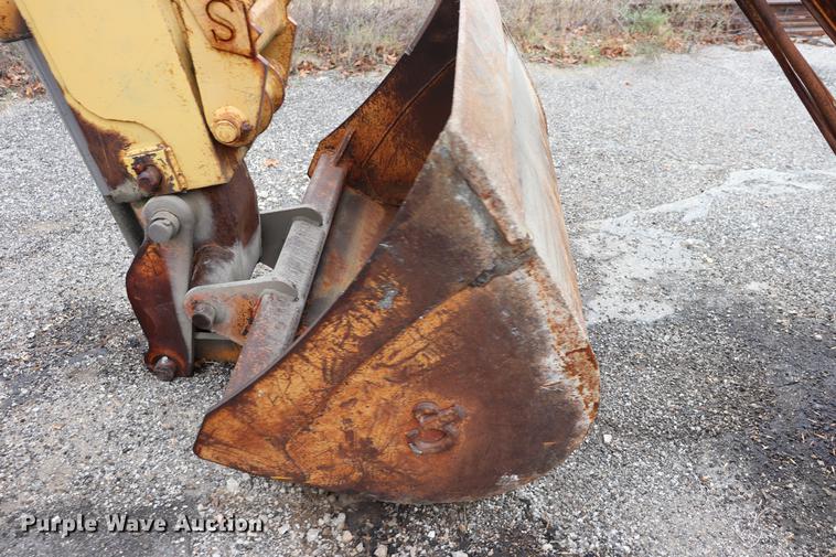 image for item ED9731 1986 Case 780C backhoe