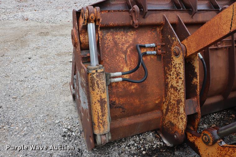 image for item ED9731 1986 Case 780C backhoe