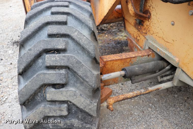 image for item ED9731 1986 Case 780C backhoe