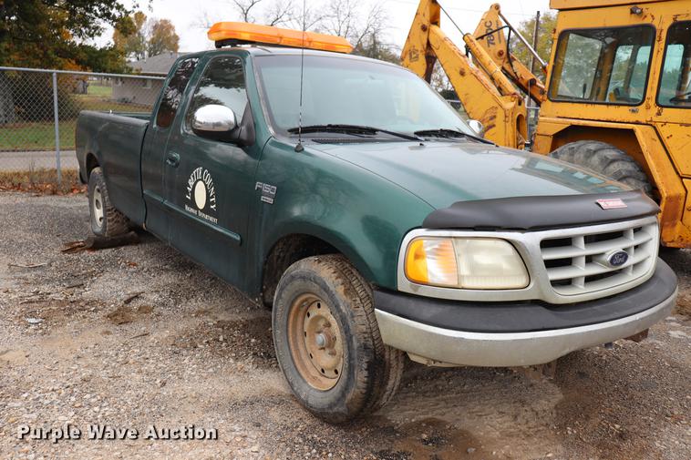 image for item ED9733 1999 Ford F150 SuperCab pickup truck