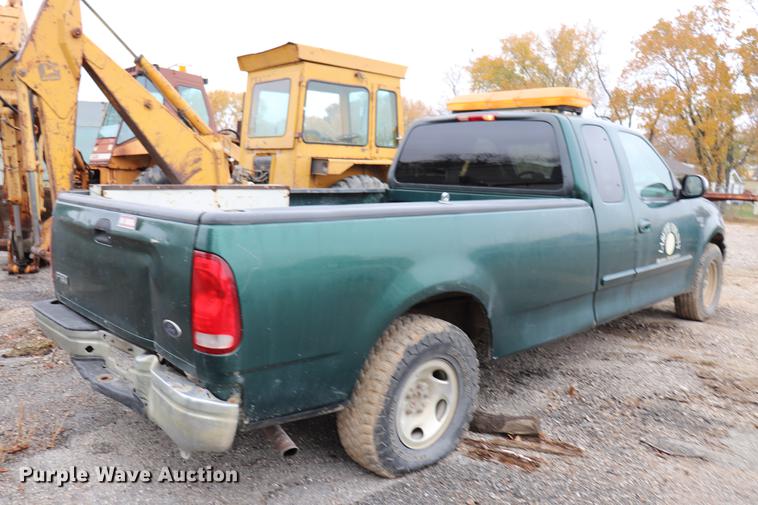 image for item ED9733 1999 Ford F150 SuperCab pickup truck