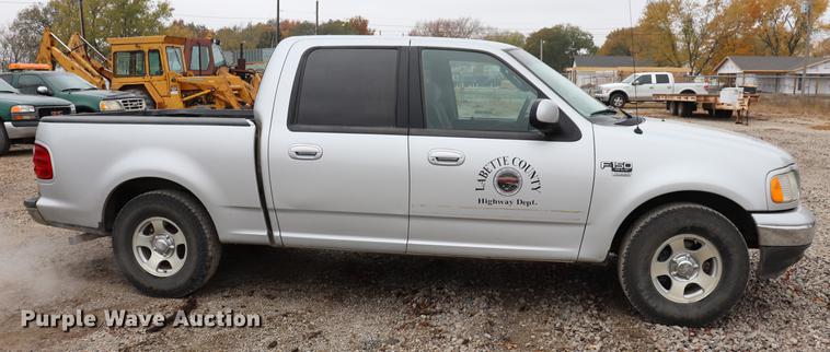 image for item ED9736 2003 Ford F150 SuperCrew pickup truck