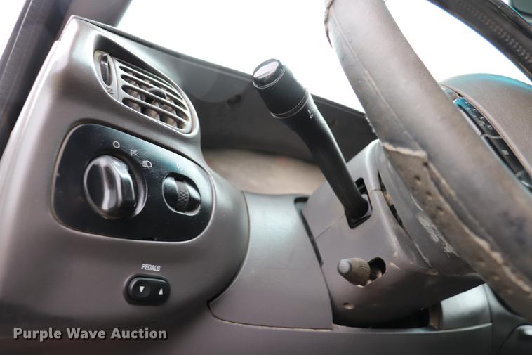 image for item ED9736 2003 Ford F150 SuperCrew pickup truck