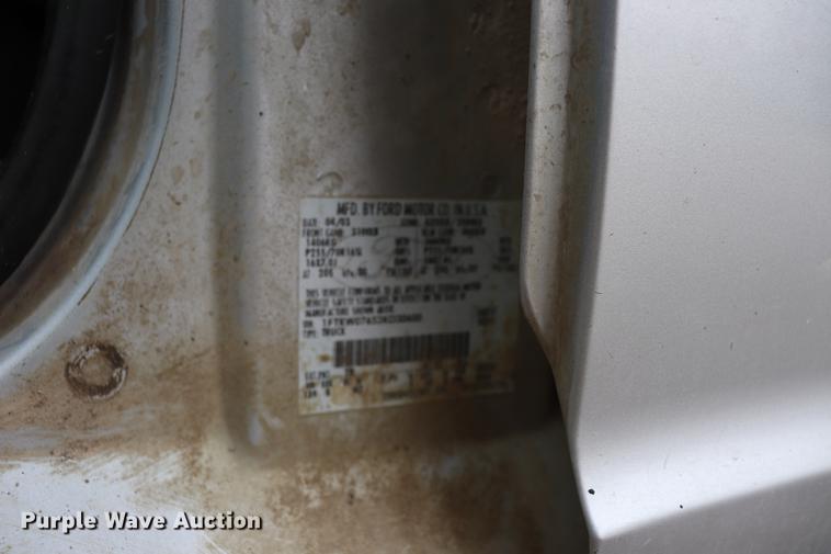 image for item ED9736 2003 Ford F150 SuperCrew pickup truck