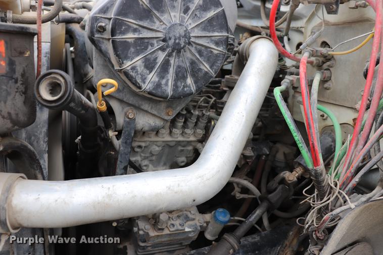 image for item ED9740 1994 Ford F800 dump truck