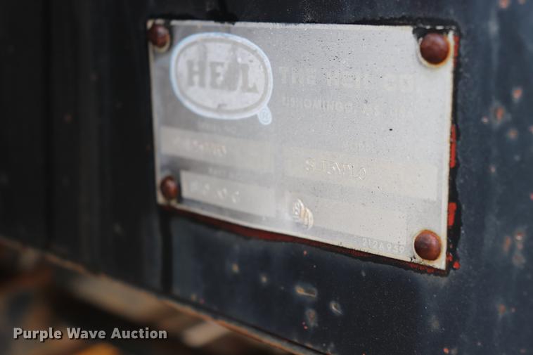 image for item ED9740 1994 Ford F800 dump truck