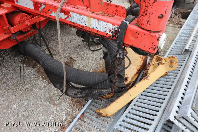 image for item ED9742 2004 Crafco pot hole patcher