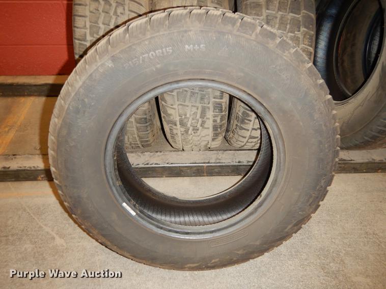 image for item EE9168 (4) Avalanche X-treme 215/70R15 tires